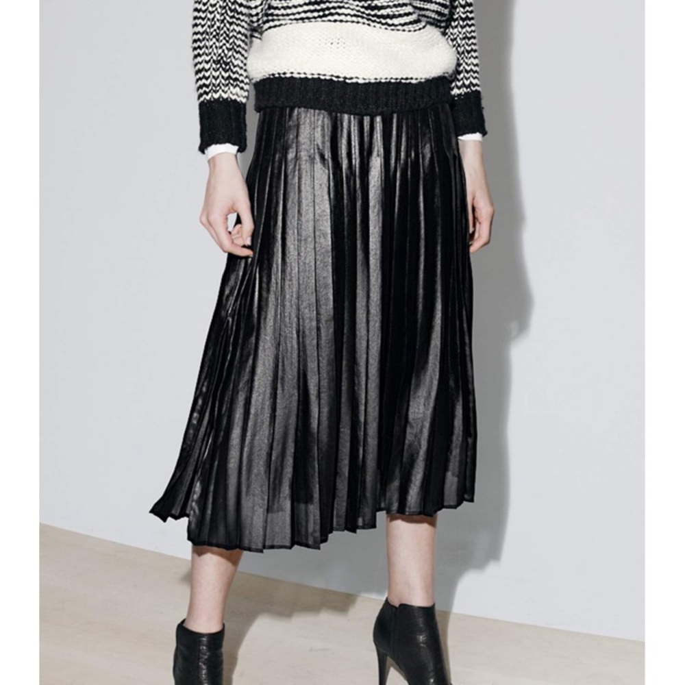 Pleat Midi Skirt by TROUVÉ